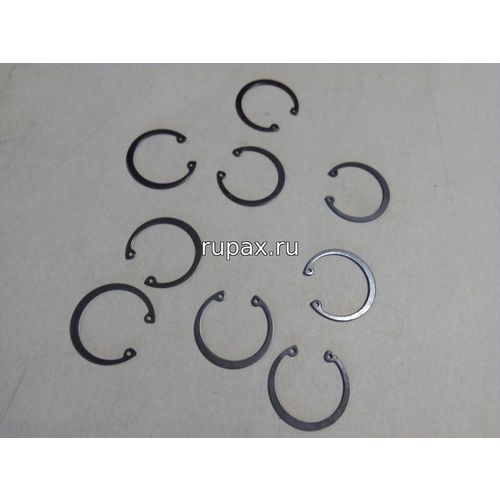 Фото Кольцо поршневого пальца на двигатель HL730-7A, HL730TM-7A, HL730XTD-7A ХЕНДАЙ ХУНДАЙ - HYUNDAI Кольцо поршневого пальца на HYUNDAI HL730-7A, HL730TM-7A, HL730XTD-7A