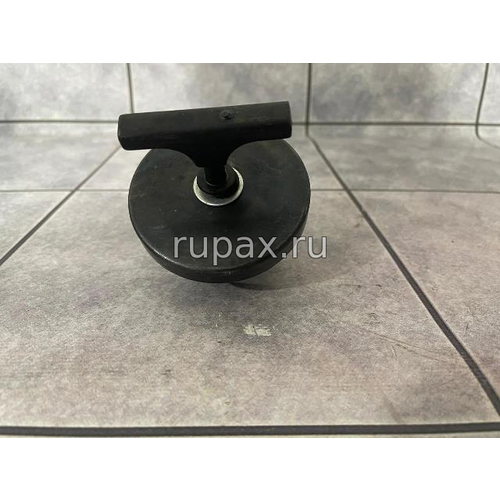 Крышка маслозаливной горловины 07025-00200, 6684-21-7200, 07025-10200 Komatsu 6D140/6D125/PC400-7