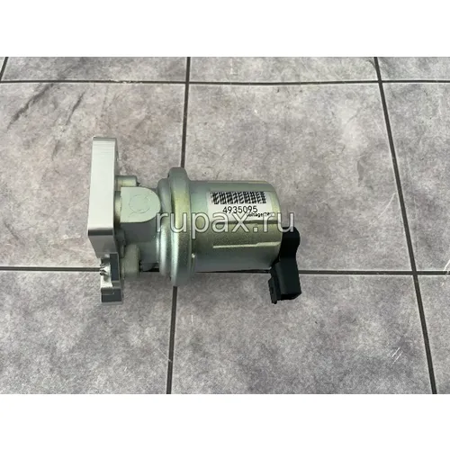 Насос подкачки топлива 4935095, 4076581, 5362256 ISX15/QSX15