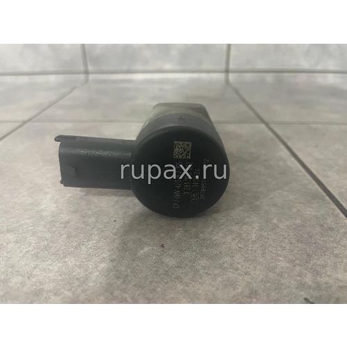 Фото Клапан редукционный топливной рампы 5291754, 0281006032 ISBe/QSB Евро4/5