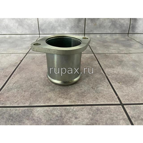 Патрубок охлаждающей жидкости J913030 New Holland/Case