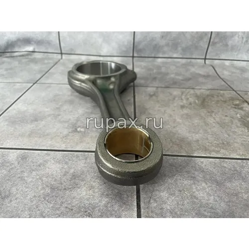 Шатун 82831298, 504241490, 2856819, 4895747, 4895746 (Case, New Holland)